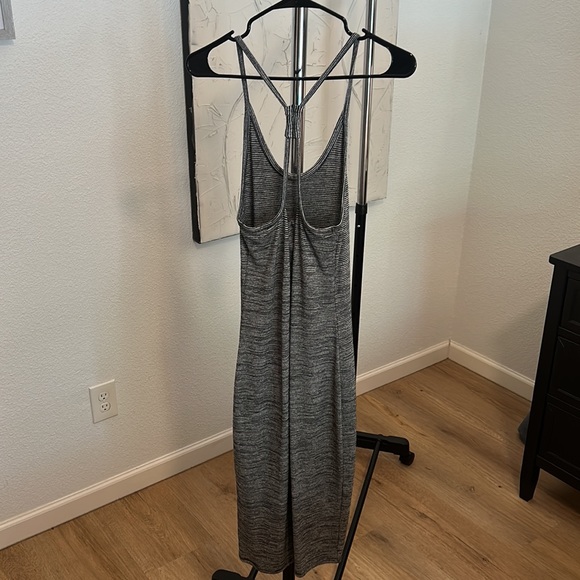Black white and grey striped mud length maxi. Tag still on.  Size XS - Picture 2 of 4